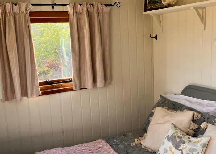 Archie The Shepherd's Hut Chalé