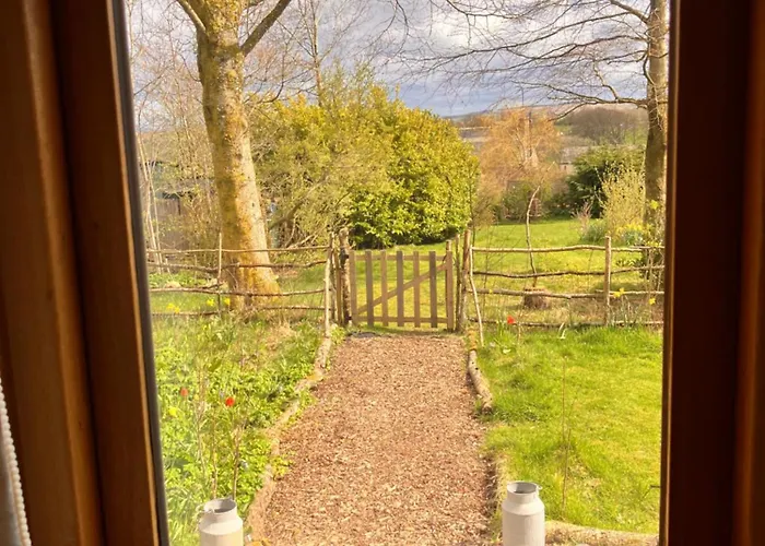 Archie The Shepherd's Hut Chalé *